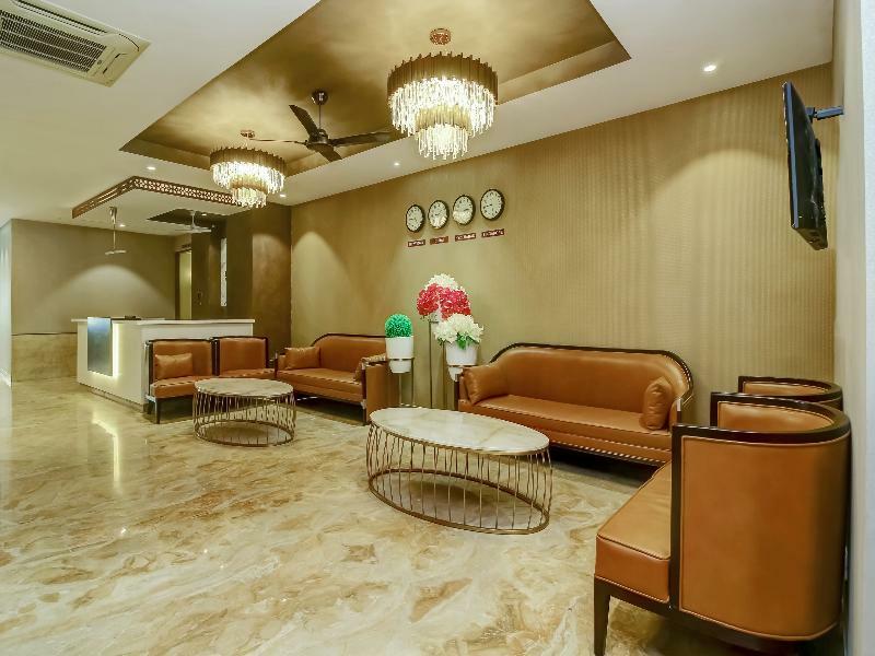 Hotel Capital O 28086 Sindhura Grand Hajdarabad Zewnętrze zdjęcie