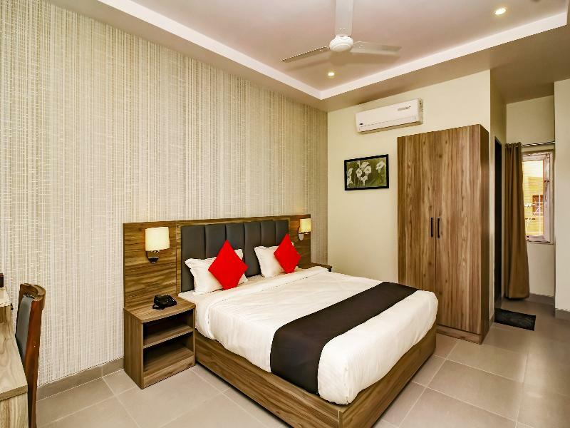 Hotel Capital O 28086 Sindhura Grand Hajdarabad Zewnętrze zdjęcie
